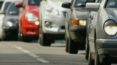 HD - City Traffic. Close-up Stock-Footage 10913634