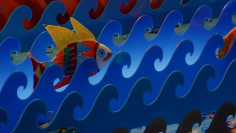 HD closeup view of the shopwindow with the artificial sea that is moved with a Stock-Footage 99991515