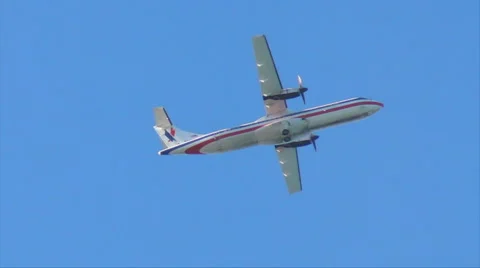 HD Commuter Plane Stock Footage 1041857