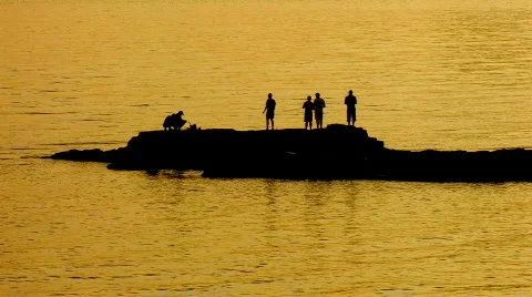 HD Fishing at  sunset Stock-Footage 592014