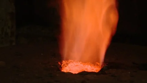 HD Flame of fire to melt metals in a crucible Stock Footage 82618312