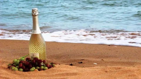 HD footage of Drinks on the beach2 Stock Footage 94816735