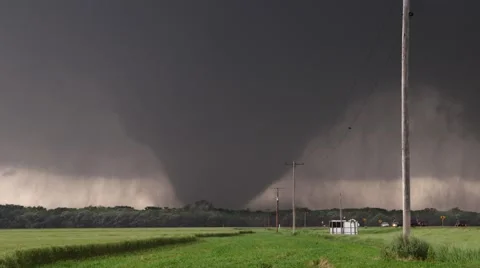 HD Strong, dark and menacing tornado. Stock Footage 40397026