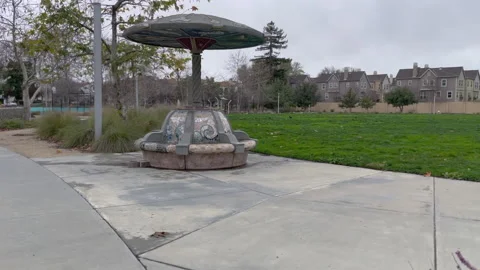 HD tile seating art in a park Video stock 230194228