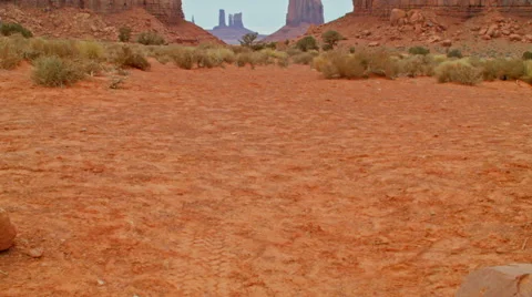 HD Tilt of Monument Valley Video stock 46597174