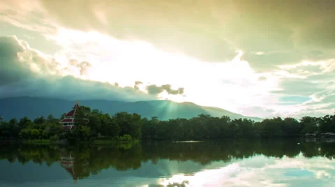 HD Time lapse sunbeam day to night, Chiang Mai, Thailand Stock Footage 39523044