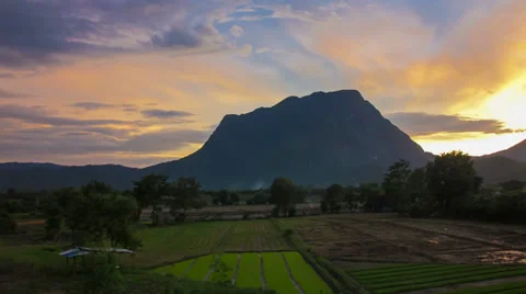 HD Time Lapse Sunset Mountain zoom out Stock Footage 39790015
