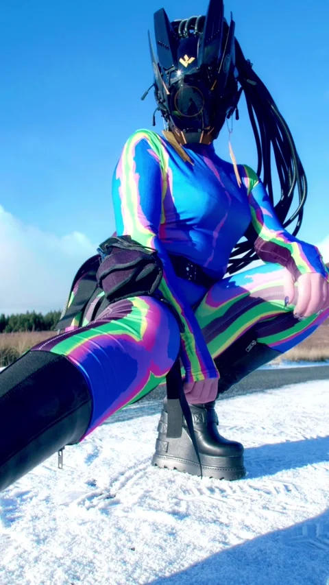 HD Vertical Shot of Cyber Robotic Lady Posing Video stock 321406333