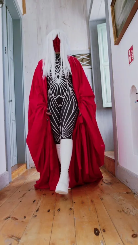 HD Vertical Shots of Cyber Queen Posing Majestic Video stock 321404746