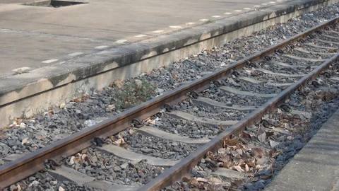 HD1080P Train Passing Platform Stock Footage 125250392