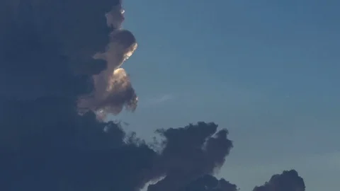 Hd24p tight shot side of anvil cloud time lapse 2 Stock Footage