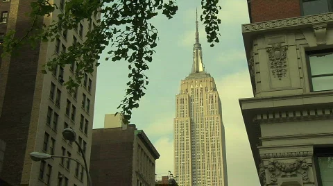 HD30 EMPIRE STATE Stock Footage 396685