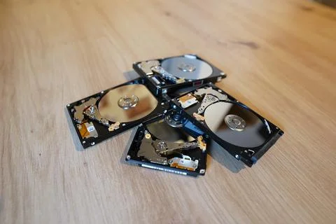 HDD Festplatte internal Hard Disk Drive Uncovered 2.5 inch Zoll Stock Photos