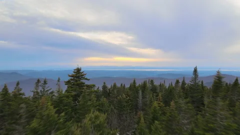 HDR low pass of mountain top with trees 動画素材 132247537