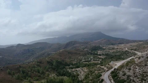 HDR video of smooth drone flight in the mountains of Greece Vídeos de archivo 168996797