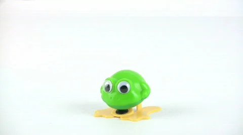 HDV: Leaping Green Frog Stock Footage 103321