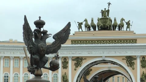 He background of the General Staff building on Palace Square. Stock Footage 340631633