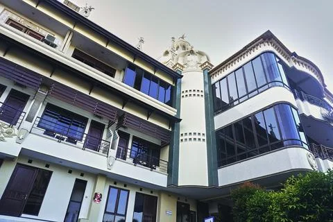 He building Stock Photos