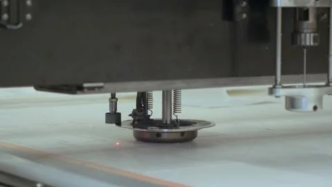 He printing machine prints the code on the paper (fabric) date, time code Stock-Fotos