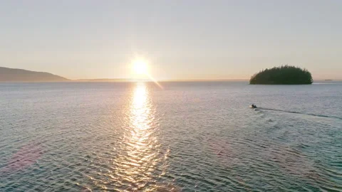 Headed out to sea Vidéo 157835177