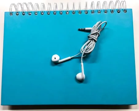 Headphones &amp; Notebook 스톡 사진
