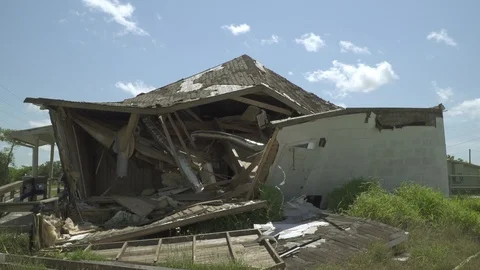 Headstart Video stock 106776364