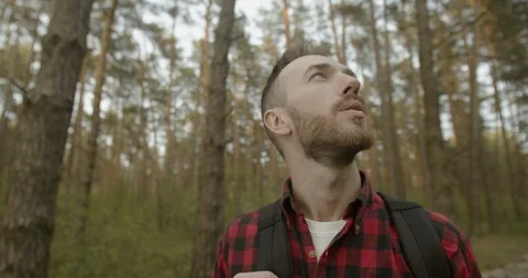 Healthy Breathing in the Forest Видео 109115413