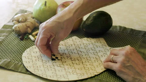 Healthy diet aids good memory and brain function concept 스톡 동영상 305710963