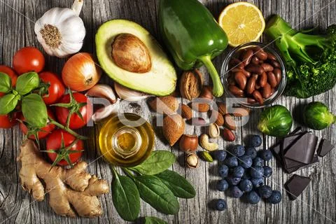 Healthy food with vegetable and fruit Stock-Fotos