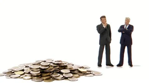 Heap of coins decreasing Video stock 11285432