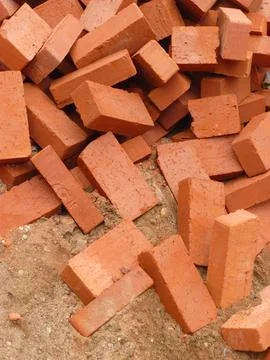 Heap of red brick Foto stock