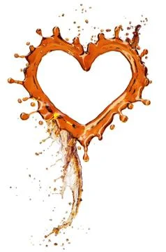Heart from cola splash with bubbles isolated on white Illustrazione stock