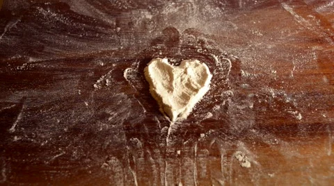 Heart on flour Vídeos de archivo 59400212