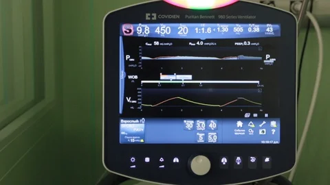 Heart rate display Stock Footage 128747901