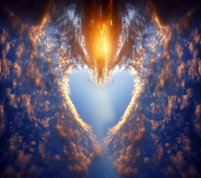 Heart shape made of clouds on a sunset sky. love, romance, religion concepts Stock-Fotos
