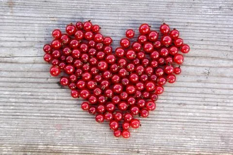 Heart Shape From Redcurrant. 库存照片