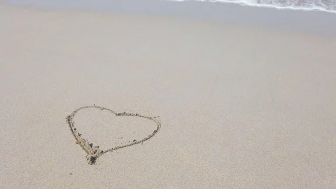 Heart shape on the sand Stock Footage 109041025