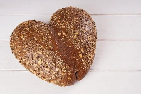 Heart shaped bread Foto stock
