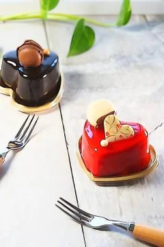 Heart-Shaped Cake Stock Photos