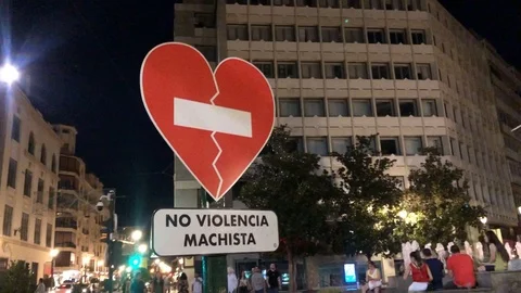 Heart sign Stock Footage 124159642