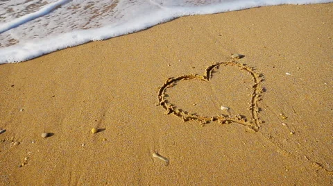 Heart on the snad 스톡 동영상 48609844