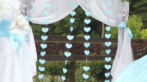 Hearts on a wedding arch Video stock 42331734