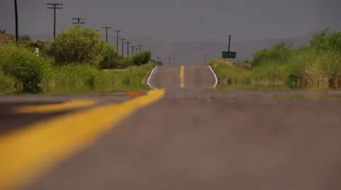 Heat waves off desert highway Video stock 18941252