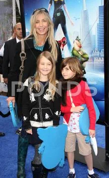 Heather thomas.los angeles premiere of dreamworks animation's monsters vs. al Stock Photos