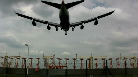 Heathrow Plane Landing Stock Footage 456992