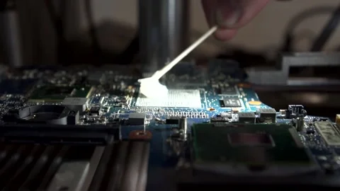 Heating and removing the microchip on a special device Stock Footage 142375388