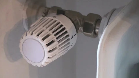 Heating on Vidéo 85688537