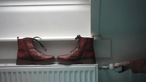 Heating. Heating battery in the room. Video stock 192626879