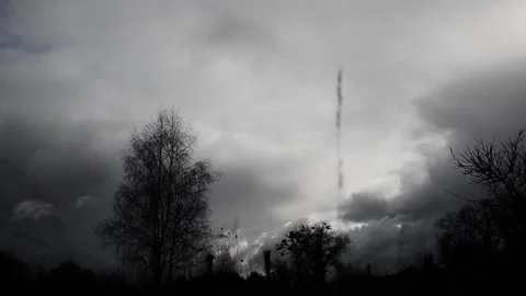 Heavy autumn clouds Stock-Footage 142852564