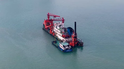 Heavy Engineering Workboat Barge with Twin Cranes on Open Water Vidéo 345835522